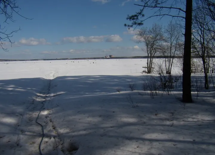 Beloyarsk water reservoir (April 2010)